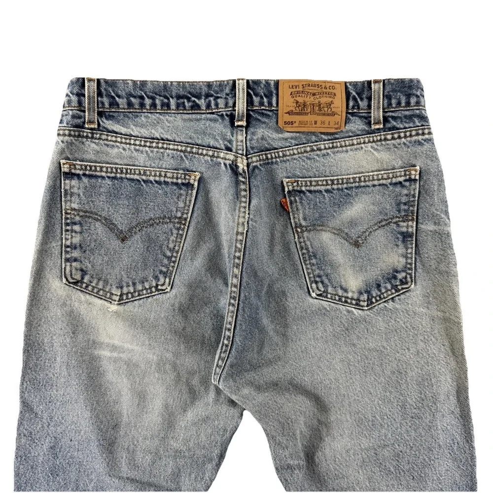 Vintage Levis 505 Jeans Mens‎ 36x34 Blue Light Wash Straight Denim USA 90s